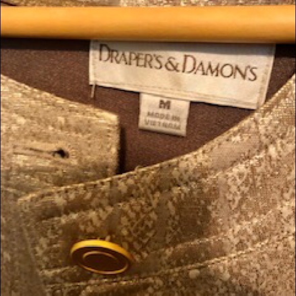 Jacket and shell. Shimmery gold. Size medium. 3/4 length sleeve on jacket. EUC. - Picture 6 of 7